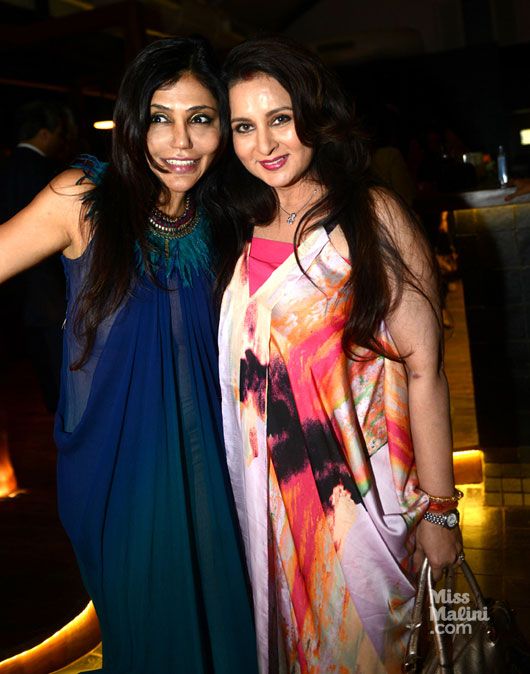 Nisha JamVwal with Poonam Dhillon