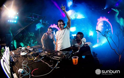 Dimitri Vegas & Like Mike with Wolfpack onstage at Sunburn Festival (Photo Courtesy | Ridhiin Pancchmatia)