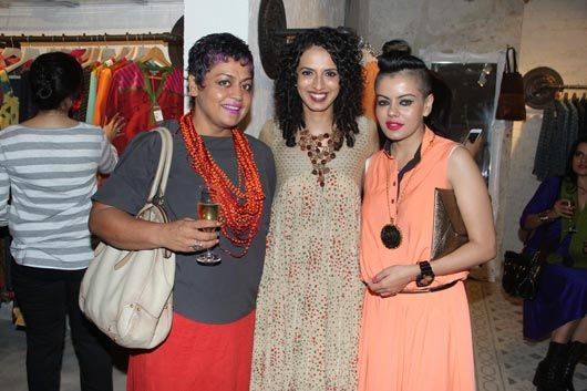 Anjana Sharma, Aparna Badlani, Kannika Saluja