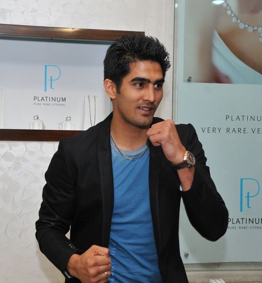 Olympic Bronze Medalist Vijender Singh Roots for Platinum Jewelry
