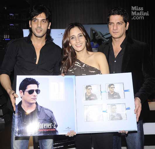 Zayed Khan with Farah and Aqueel