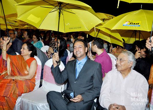 Gulshan Grover braves the rain