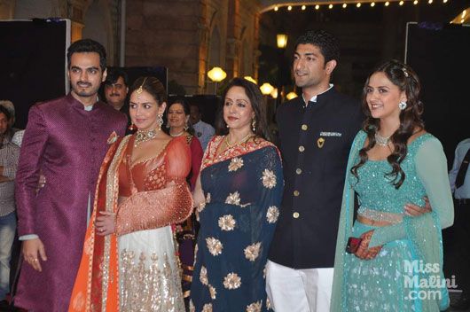 Bharat Takhtani, Esha Deol, Hema Malini, Vaibhav Vora, Ahana Deol