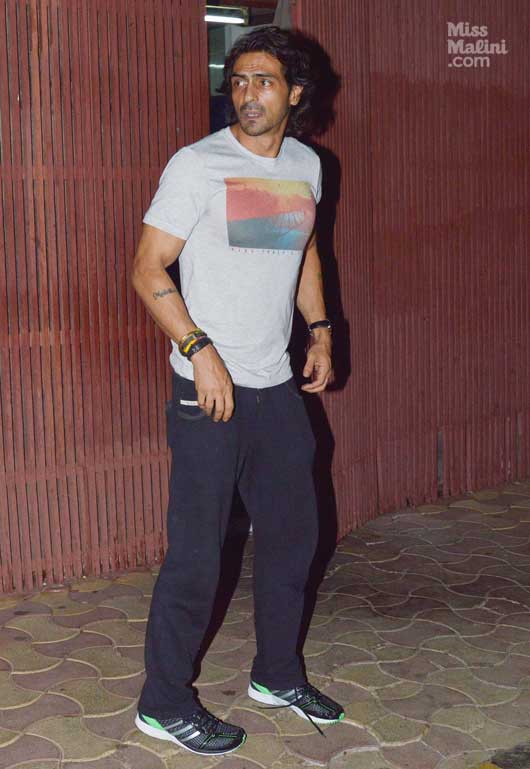 Spotted: Arjun Rampal, Sussanne Roshan, Abhishek Kapoor at a Casual Evening