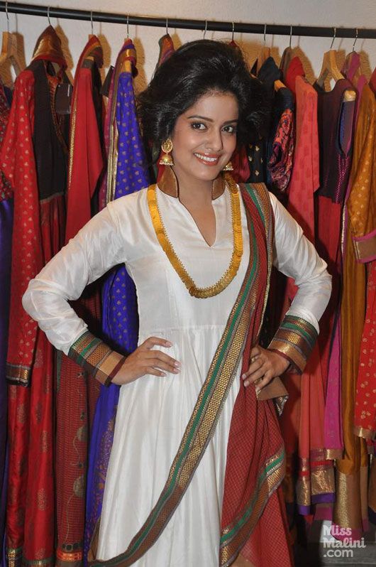 Amrita Puri or Vishakha Singh – Who Wore Maharashtrian Couture Better?