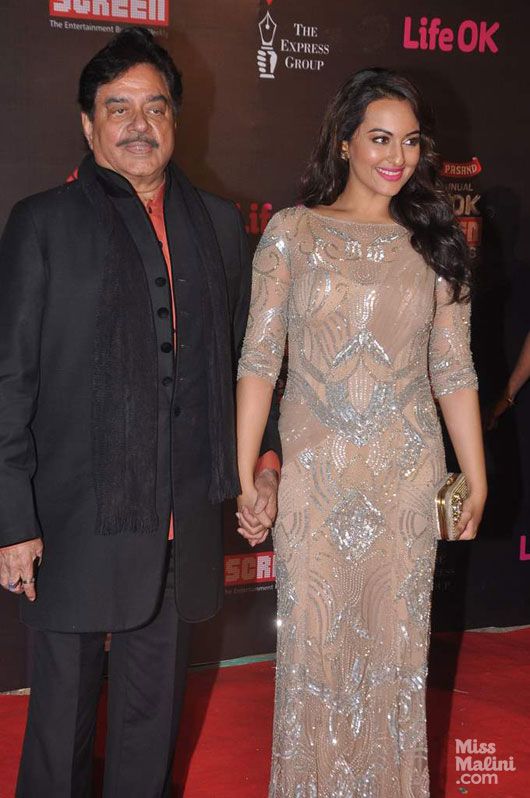 Shatrugan and Sonakshi Sinha at Screen Awards
