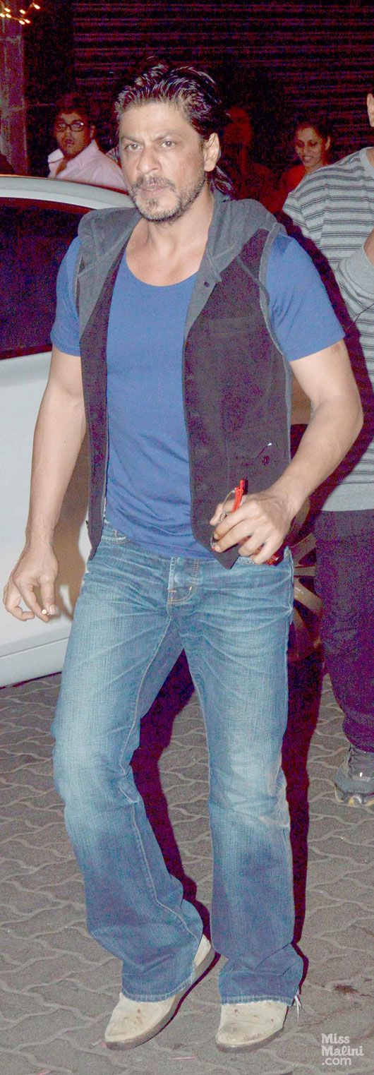 Shah Rukh Khan Parties with Deepika and Ranveer on Diwali