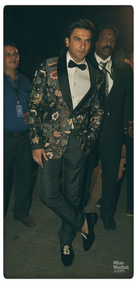 Ranveer Singh in Louis Vuitton A/W'13 at the 59th Filmfare Awards on January 23, 2014