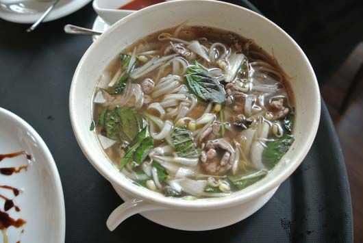 Pho (Tenderloin Noodle Soup)