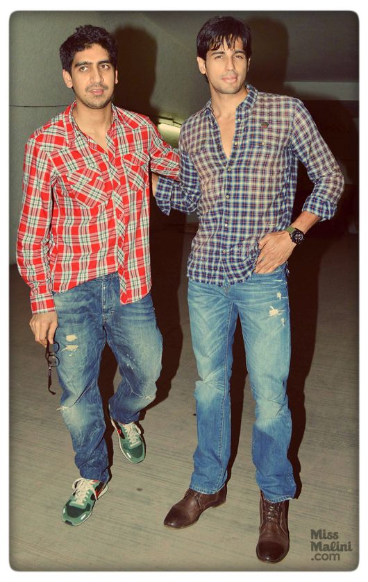 The Boys Get Cute for a Gippy Screening!