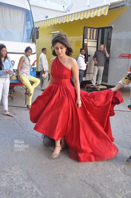 Spotted: Kareena Kapoor Khan Shooting for Lakmé