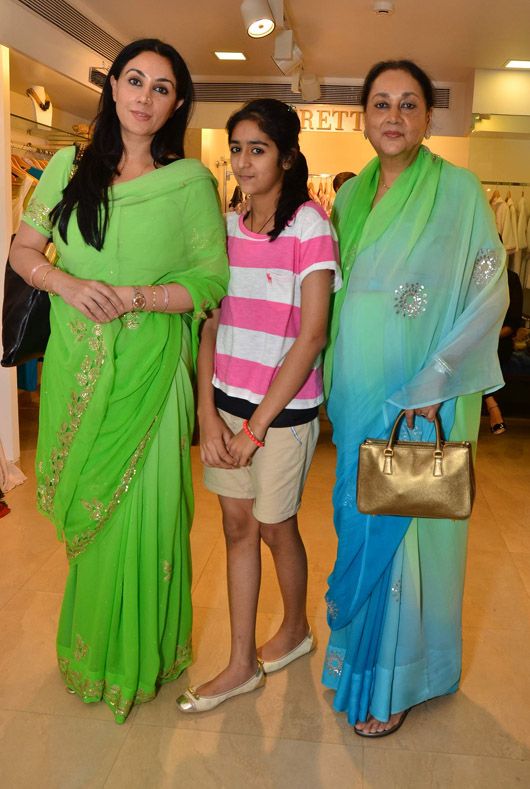 Diya Kumari with her daughter and Padmini Devi of Jaipur
