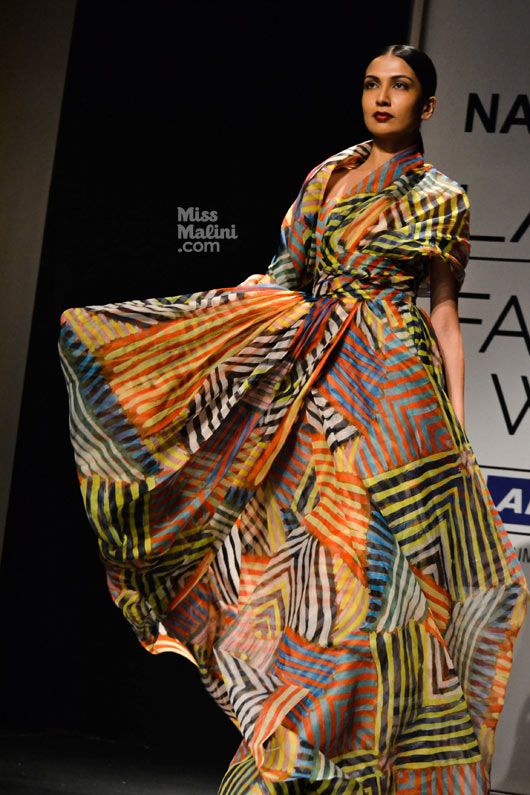 Naeem Khan at Lakmé Fashion Week