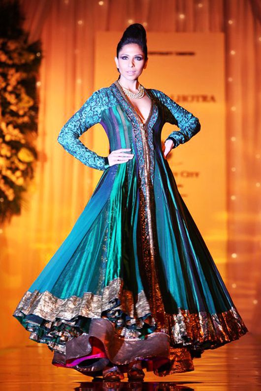 A Manish Malhotra design