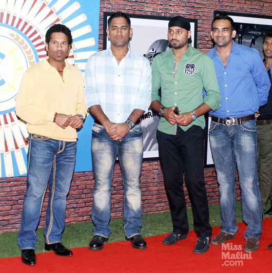 Sachin with team mates - Mahendra Singh Dhoni, Harbhajan Singh and Zaheer Khan