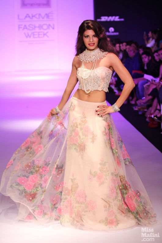 Top 3 Looks From Shehla Khan at Lakme Fashion Week