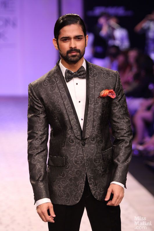 A Fine & Dandy Display From Troy Costa at Lakme Fashion Week