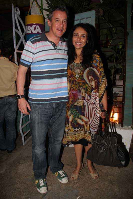Suchitra Krishnamoorthi with a friend