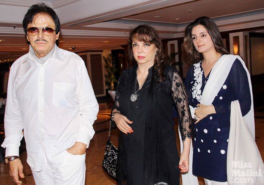 Sanjay khan, Zarine Khan, Simone Khan