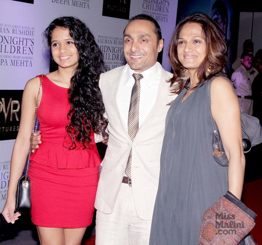 Rahul Bose with niece Alya and sister Anuradha at the Midnight's Children premiere (Photo courtesy | Yogen Shah)
