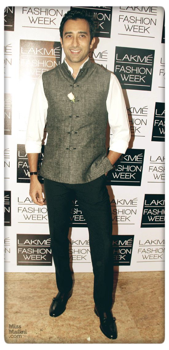 Rahul Khanna at Vikram Phadnis's Winter/Festive 2013 show during the Lakmé Fashion Week (Photo courtesy | Yogen Shah)