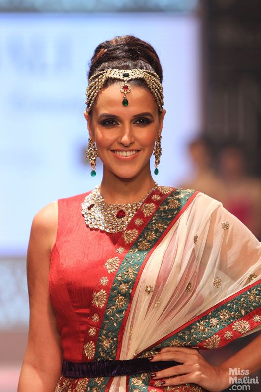 Neha Dhupia Looks Princess Pretty at India International Jewelry Week