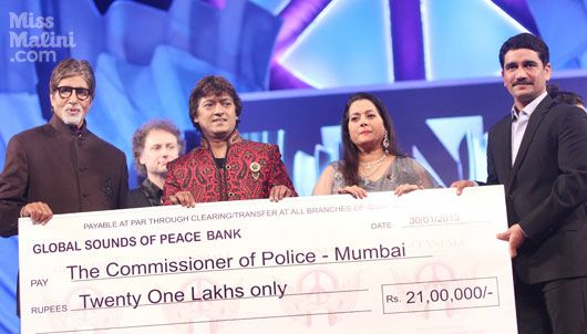 Photos: Amitabh Bachchan, Abhishek Bachchan, Ayushmann Khurana at the Global Sounds Of Peace Concert