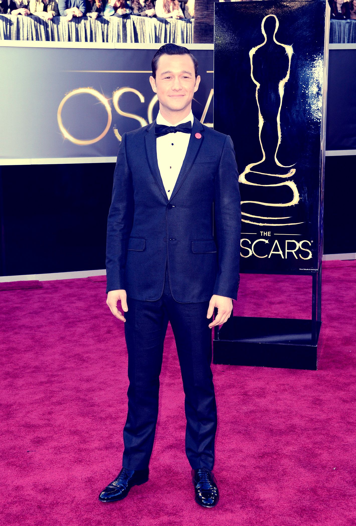 Joseph Gordon-Levitt in Gucci at the 85th Annual Academy Awards (Photo courtesy | Gucci/Getty Images)