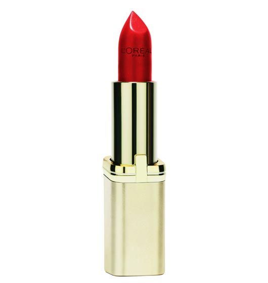 Colour Riche Matte Mania in Perfect Red, ₹ 825/-