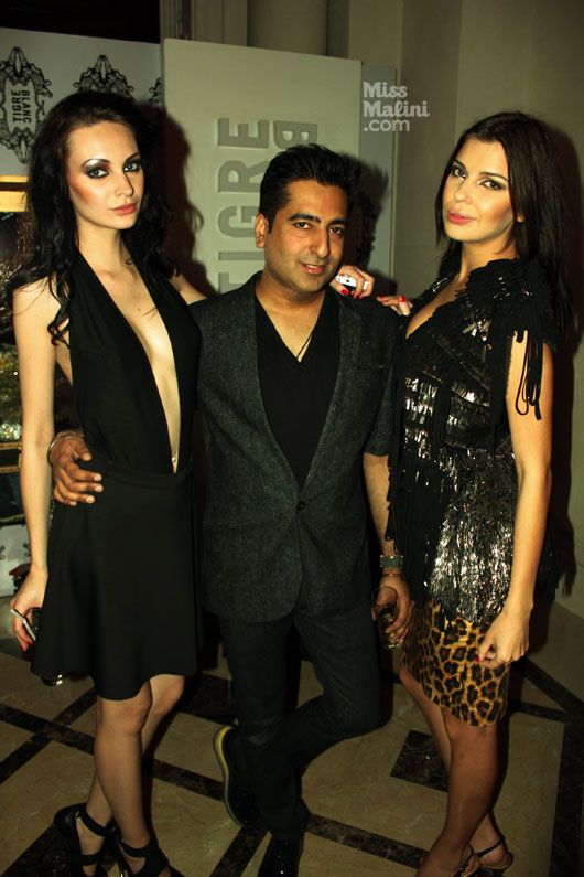 Rahul Khanna with models