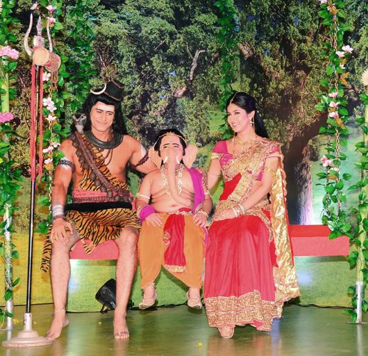 Mahadev, Ganpati and Parvati on the sets of Devon Ke Dev Mahadev