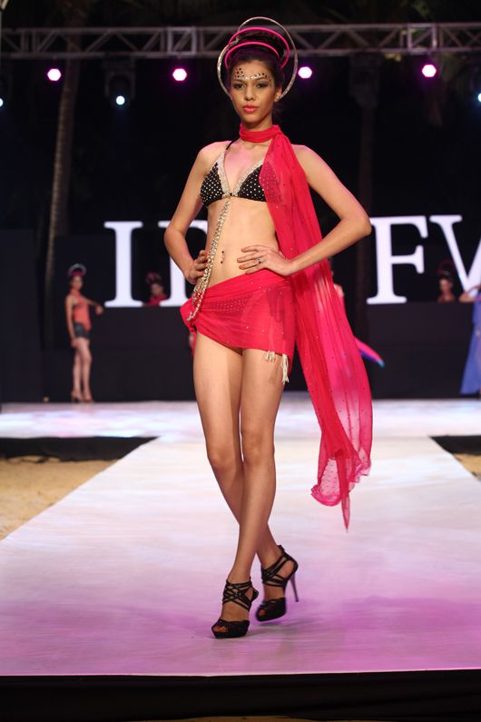 A model in Sushma Patel resort wear creation