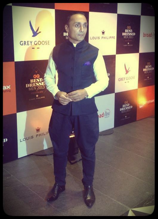 Rahul Bose in Rajesh Pratap Singh at the 2013 GQ Best Dressed Party (Photo courtesy | Louis Philipe)