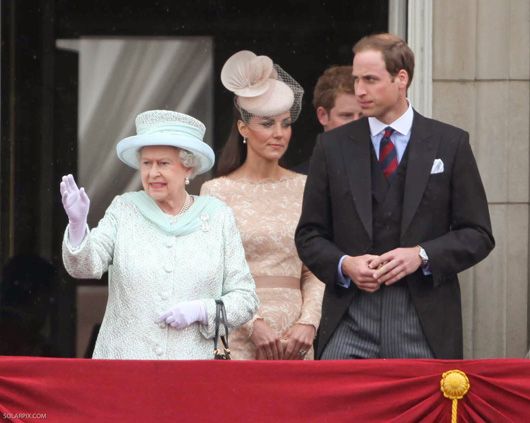 Queen Elizabeth & The Duke and Duchess of Cambridge