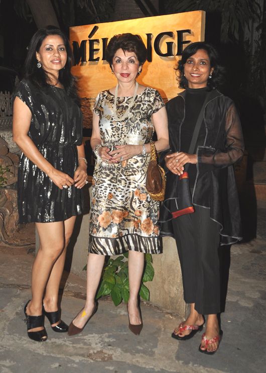 Sangeeta Kathiwada, Haseena Jhetmalani, Sunita Shankar