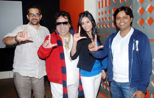 Subhash Kapoor, Bappi Lahiri, Amrita Rao and Krsna at a song recording for Jolly LLB