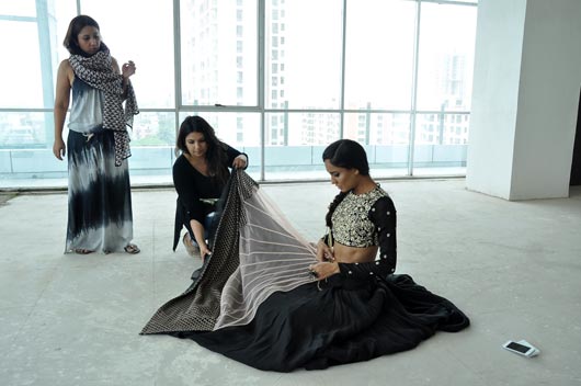 Behind the Scenes – Lisa Haydon for Payal Singhal’s New Campaign