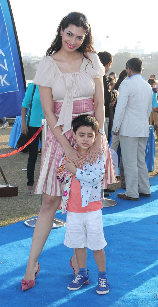 Yukta Mookhey with her son