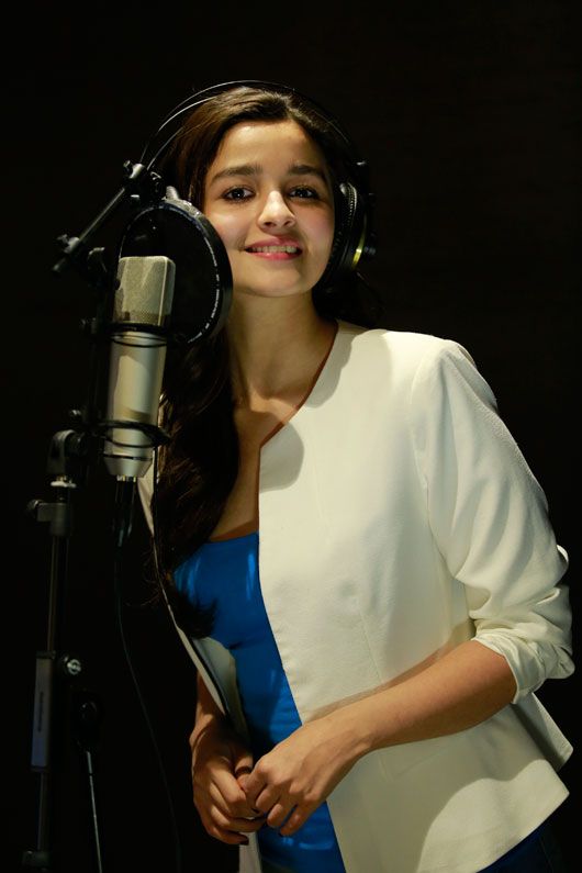 Alia Bhatt Sings Her First Bollywood Song (And Sounds Amazing!)