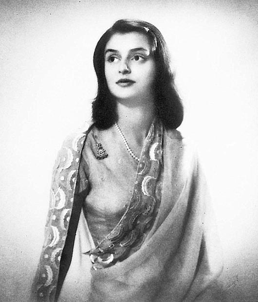 Maharani Gayatri Devi (photo courtesy | dailymail.co.uk)