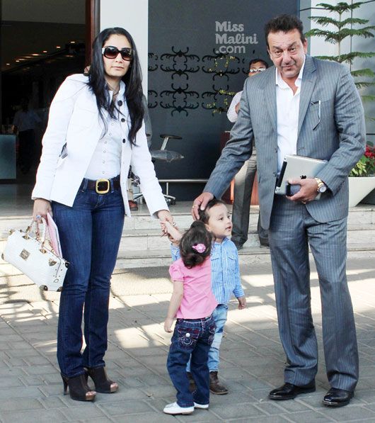 Manyata Dutt, Sanjay Dutt and Iqra-Shahraan