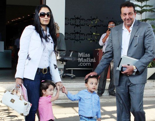 Manyata Dutt, Sanjay Dutt and Iqra-Shahraan