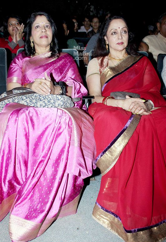 Kavita Krishnamoorthy and Hema Malini