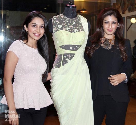 Raveena Tandon Unveils Sonakshi Raaj’s First Look for LFW