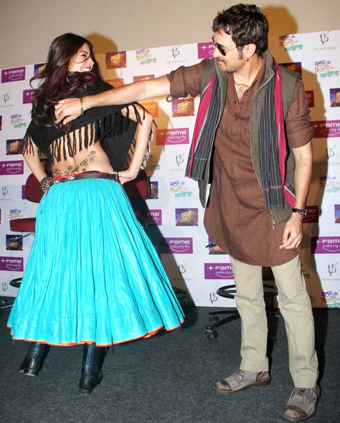 Imran Khan and Anushka Sharma