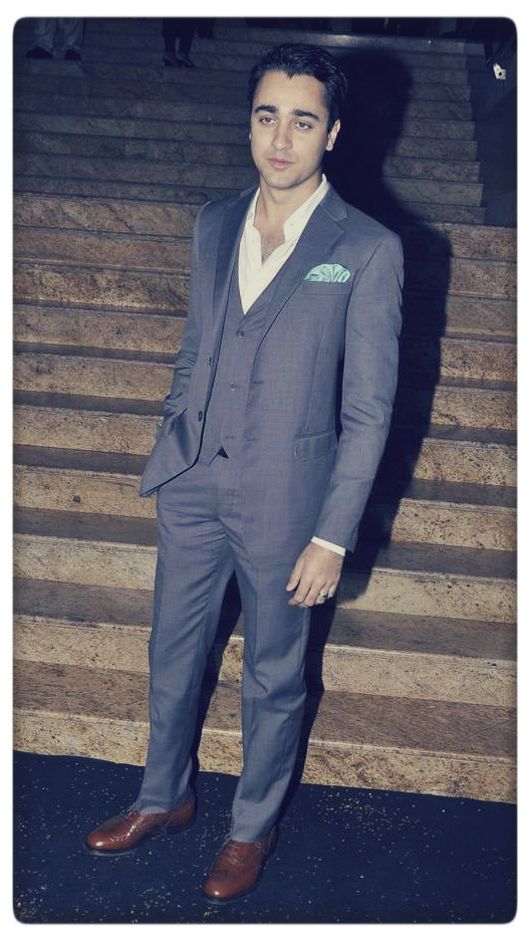 Imran Khan during the unveiling of the third edition of People magazine's 'India's Best Dressed' on October 8, 2011