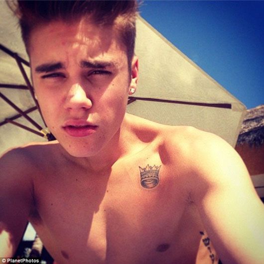 Justin Bieber's crown tattoo (photo courtesy Instagram)