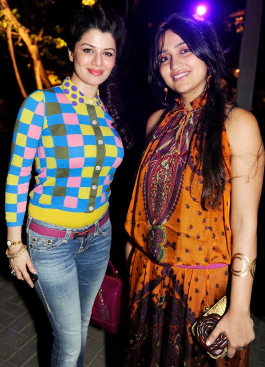 Kainat Aurora and Priyanka Oberoi