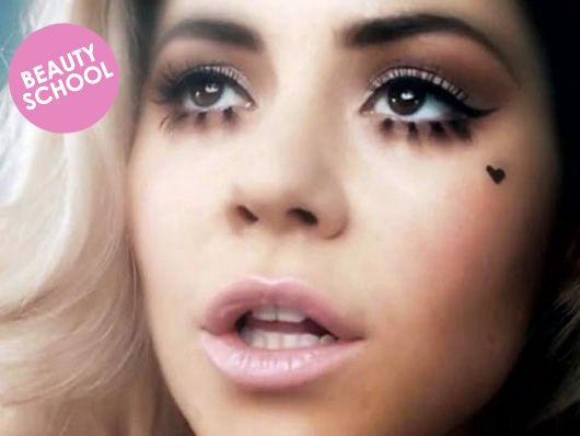 Primadonna Girl, I Love Your Make Up.