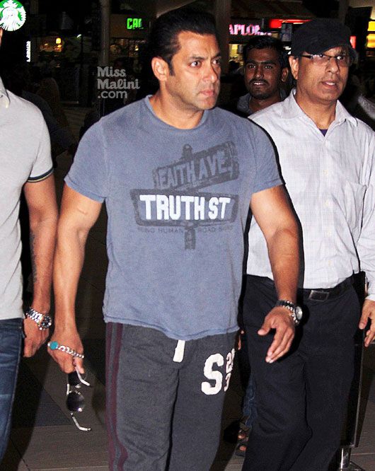 Salman &#038; Sohail Return to Mumbai